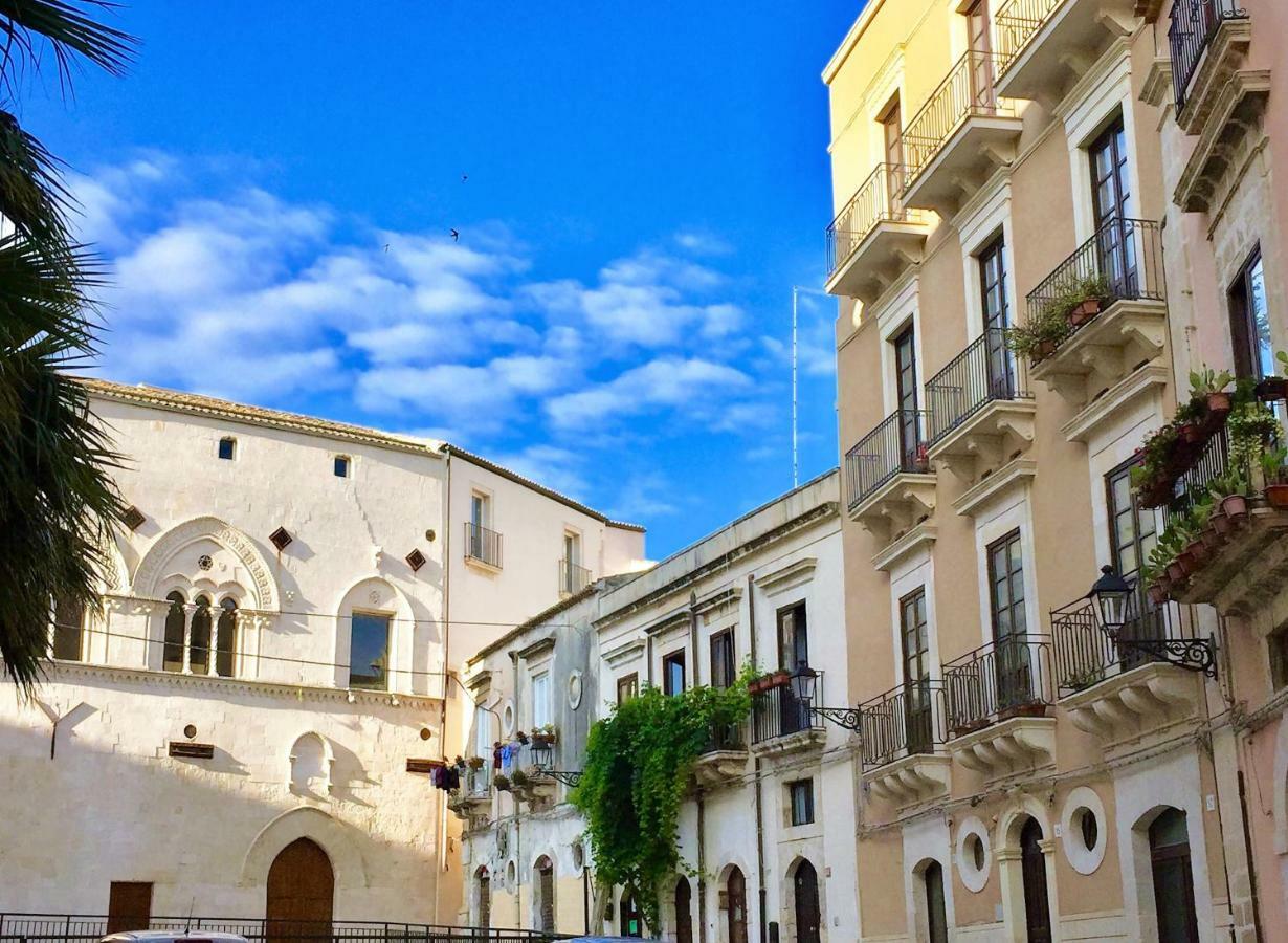 Suite La Piazza By Wonderful Italy シラクーサ エクステリア 写真